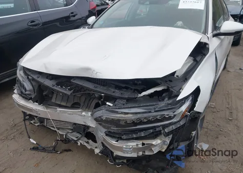 2018 Honda Accord Touring 2.0T from USA, damaged, VIN 1HGCV2F96JA017205